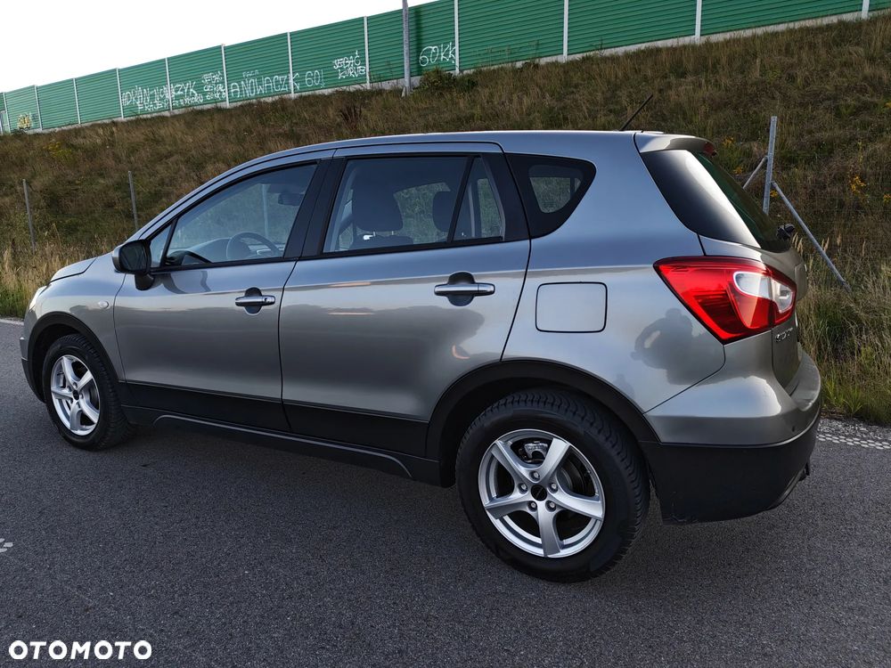 Suzuki SX4 S-Cross 1.6 VVT 4x2 Comfort - 17