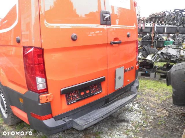 DRZWI TYLNE LEWE PRAWE MAN TGE VW CRAFTER II 2023r - 9