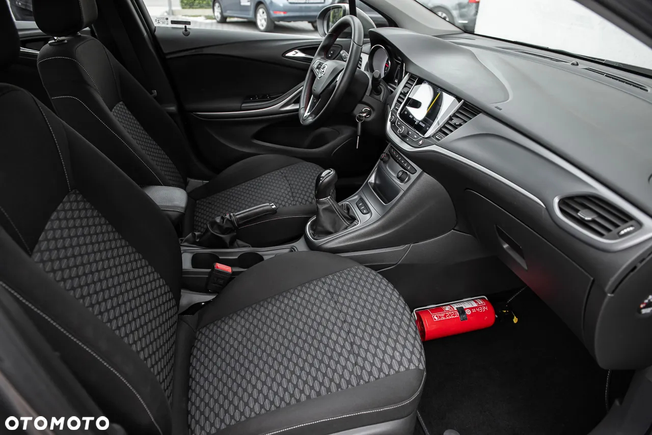 Opel Astra - 28