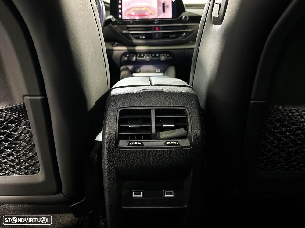 Citroën C5 X 1.6 Hybrid Feel Pack e-EAT8 - 24