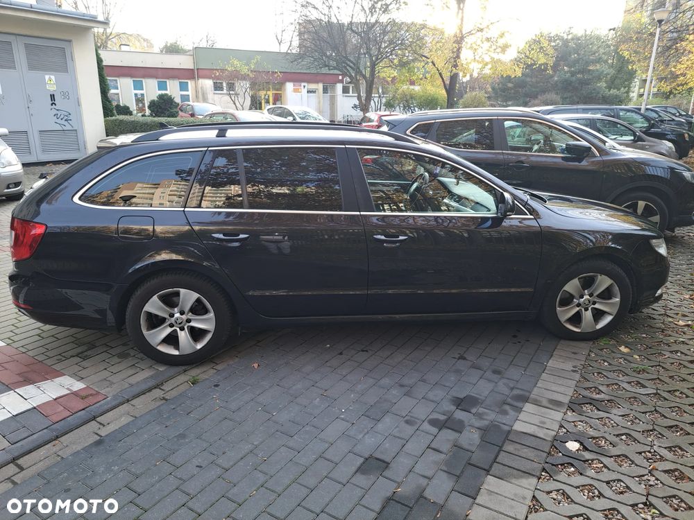 Skoda Superb 1.6 TDI GreenLine - 3