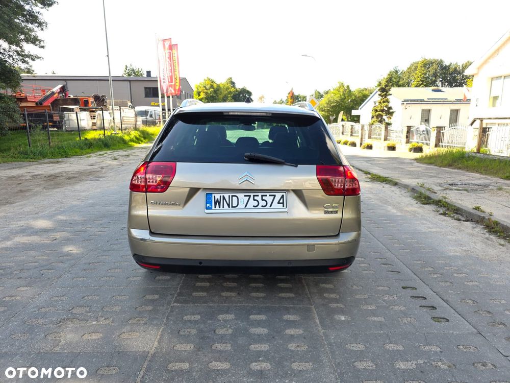 Citroën C5 2.0 HDi Confort - 4