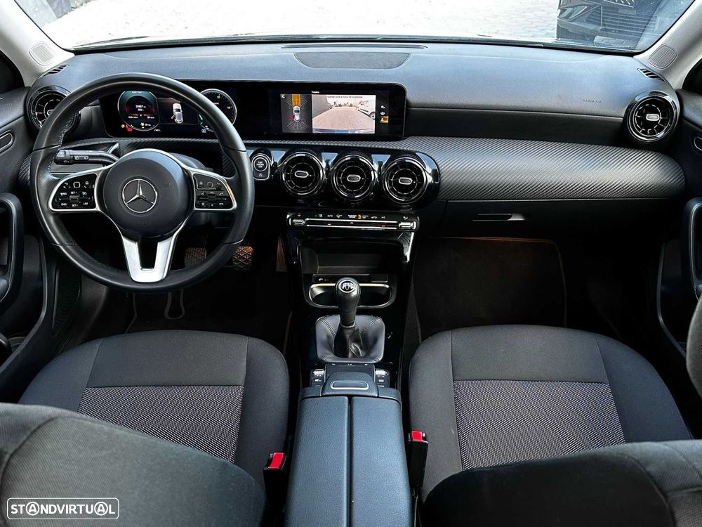 Mercedes-Benz A 180 d Business Solutions - 15