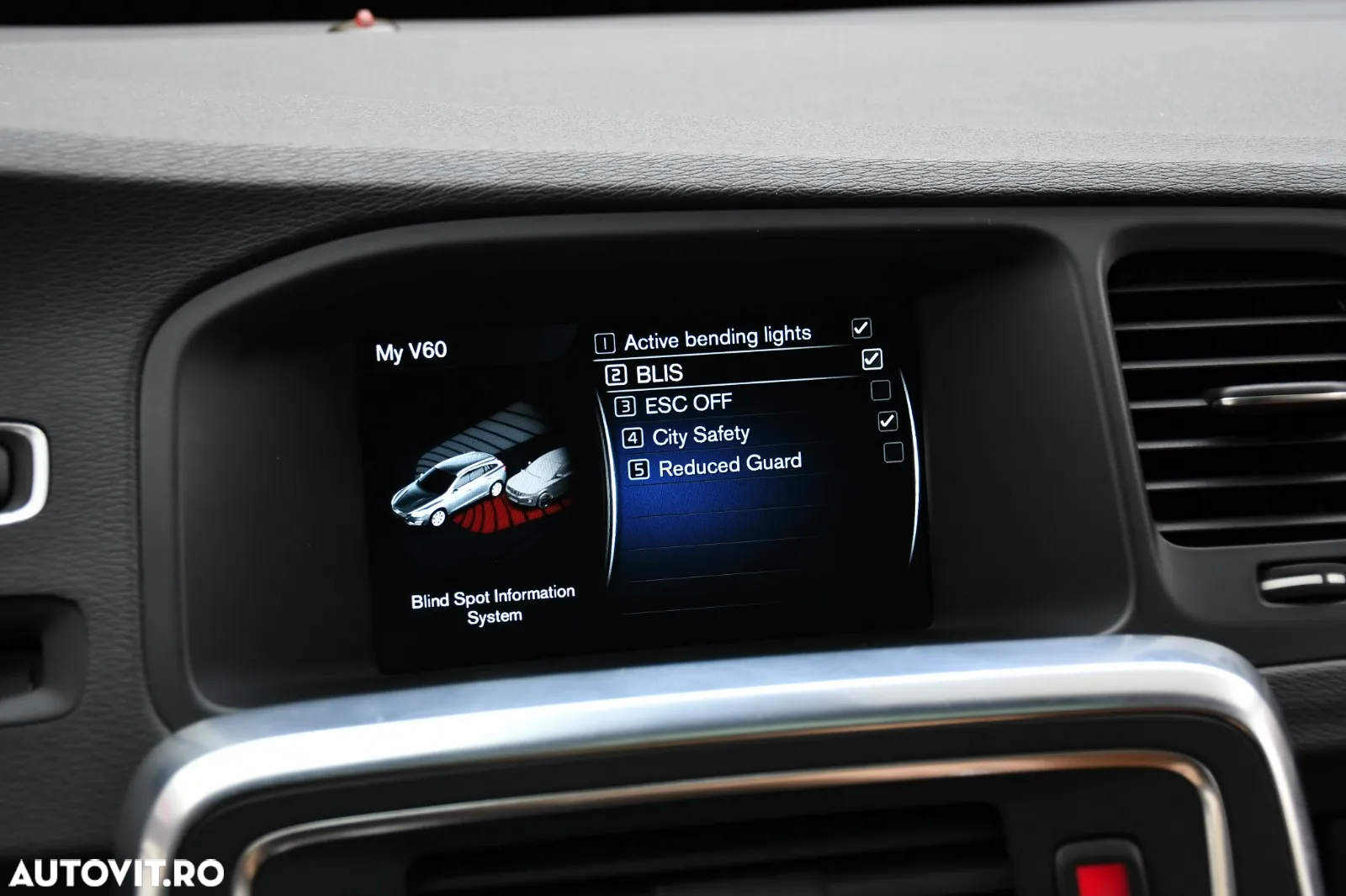 Volvo V60 - 19