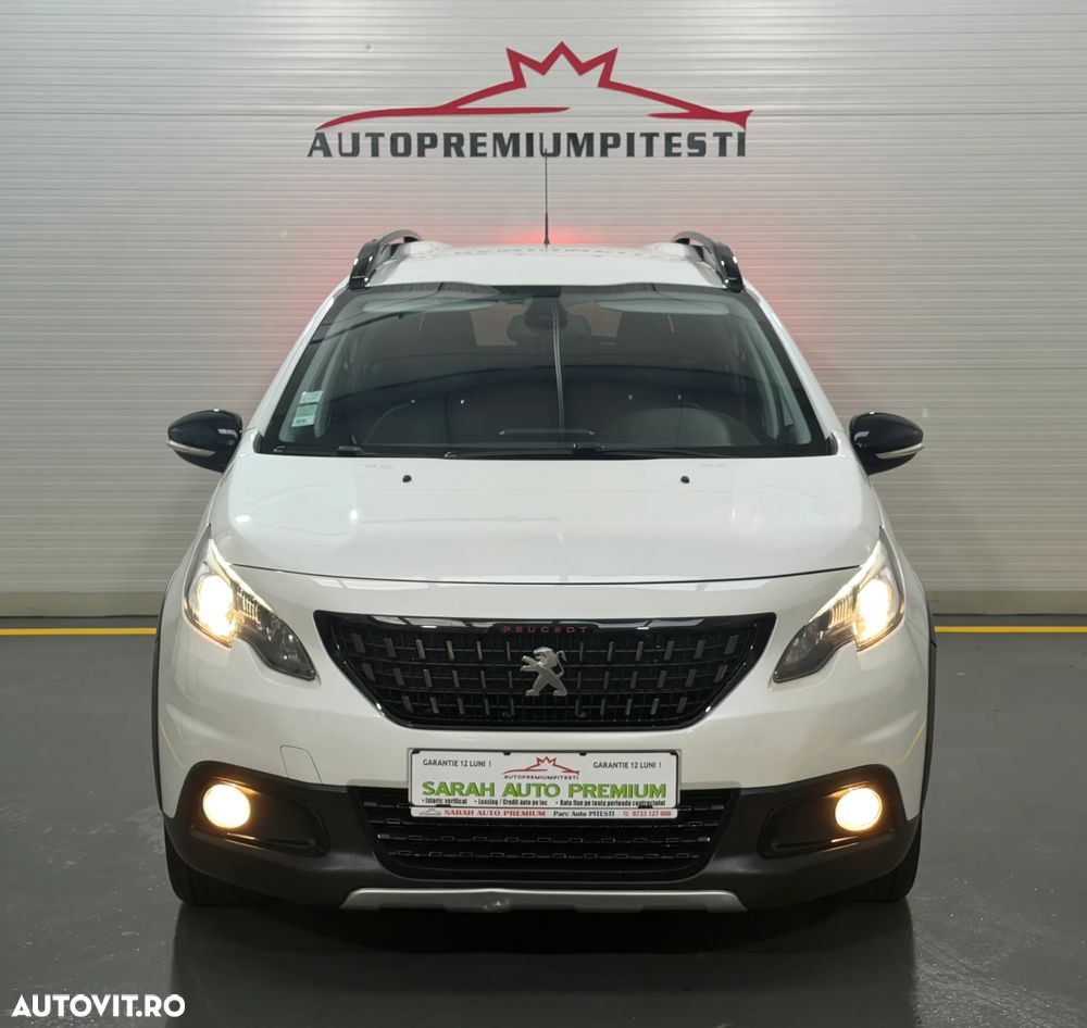 Peugeot 2008 1.2 L PureTech STT GT Line - 4