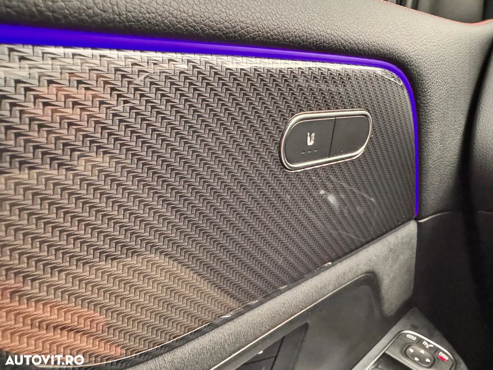 Mercedes-Benz GLA 250 4MATIC Aut. - 23