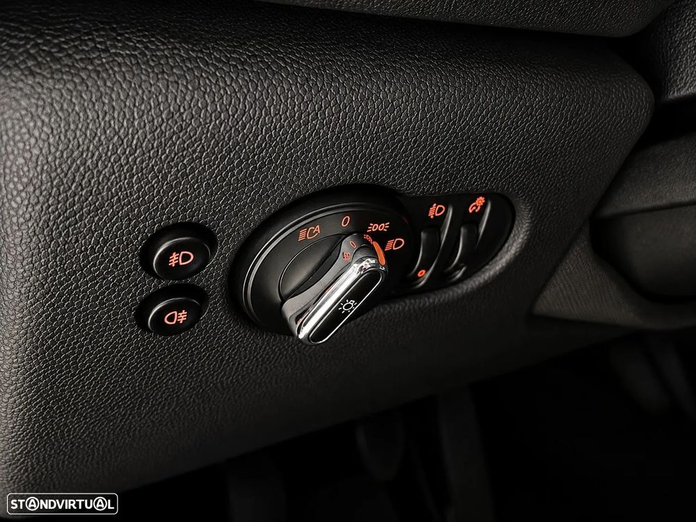 MINI 3 Portas Cooper D — fotografia 8