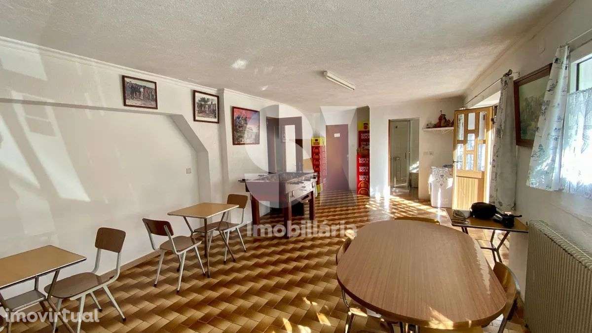 Moradia em Pedra Com Espaço Comercial Ativo | Vista Serra | Arouca - Grande imagem: 5/20