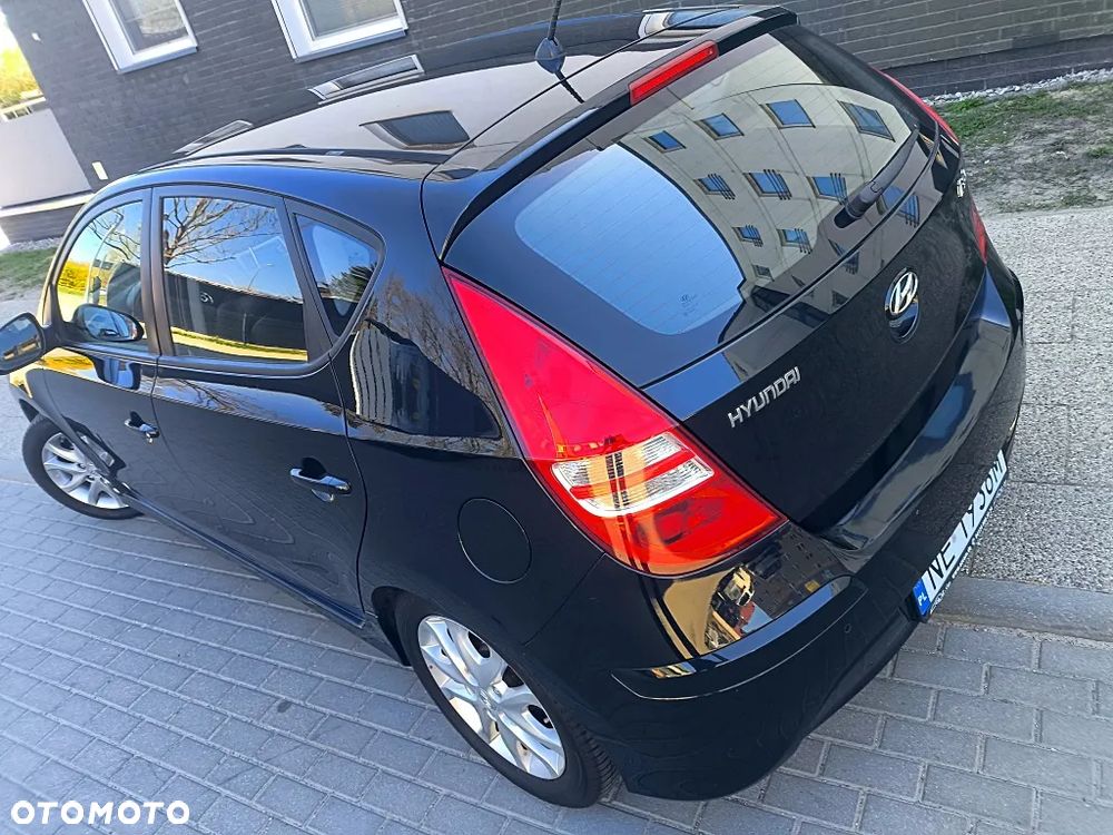 Hyundai i30 i30cw 1.4 Edition Plus - 21