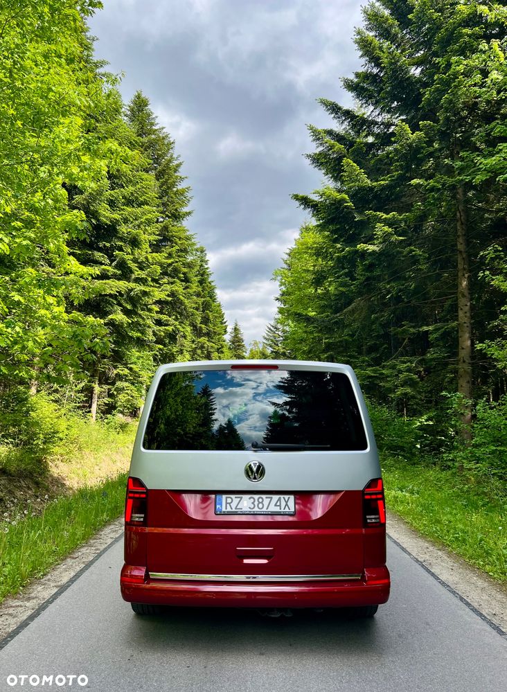 Volkswagen Multivan - 25