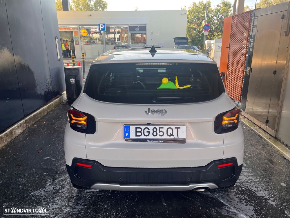 Jeep Avenger 1.2 GSE T3 Altitude - 11