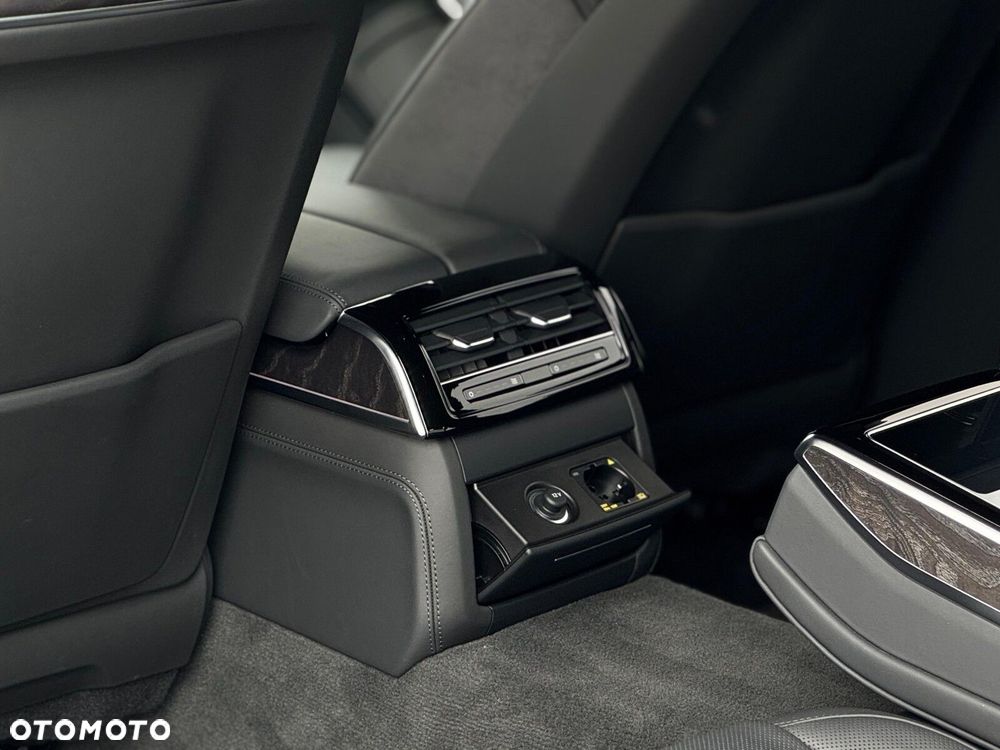 Audi A8 L 60 TFSI e Quattro Tiptronic - 18