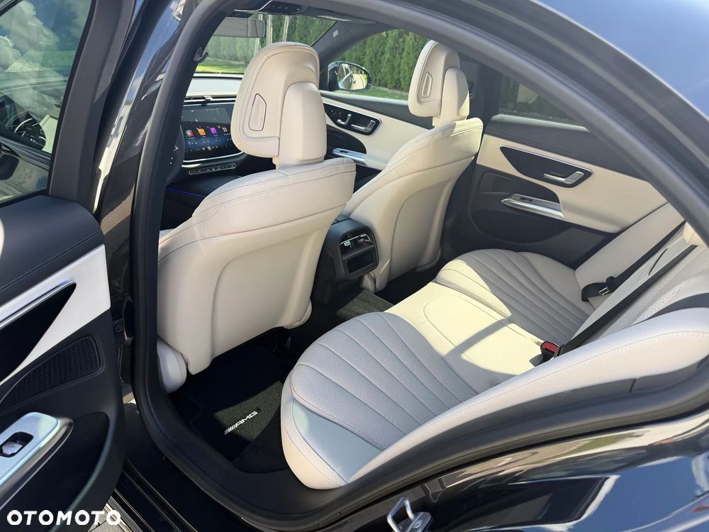 Mercedes-Benz Klasa E 220 d mHEV 4-Matic AMG 9G-Tronic - 20