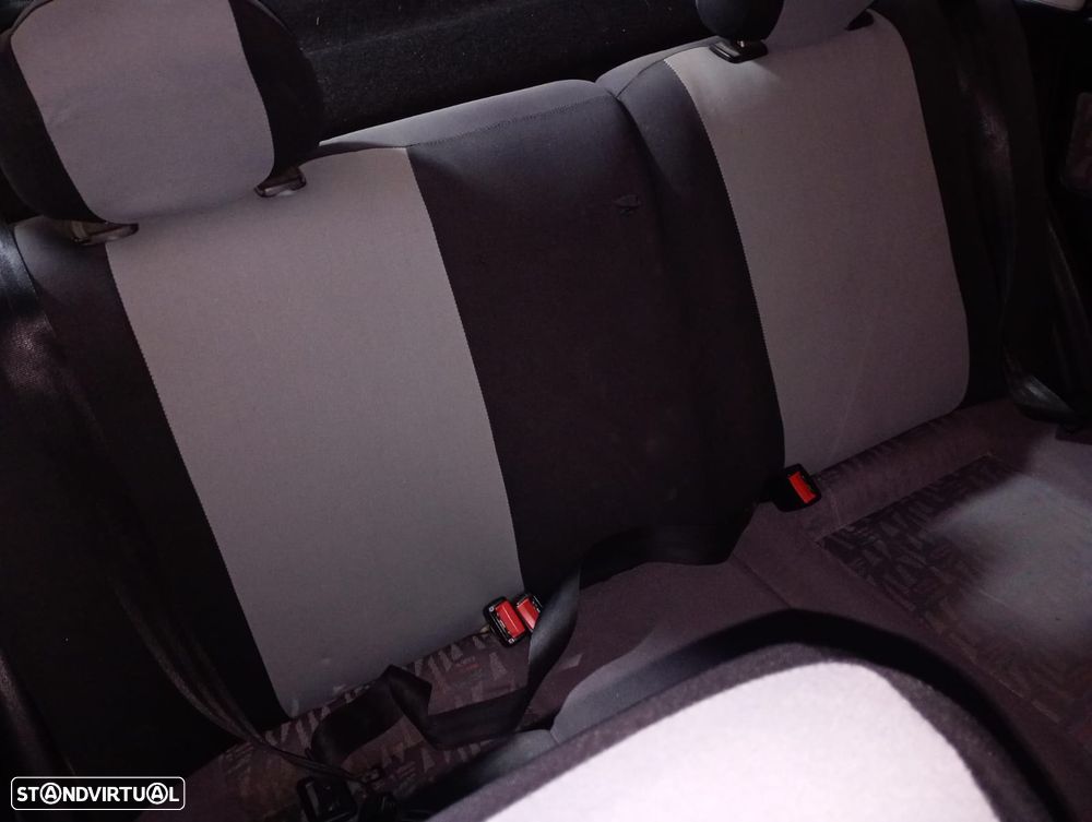 SEAT Cordoba - 3