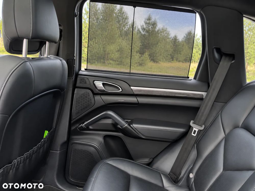 Porsche Cayenne S Diesel - 13