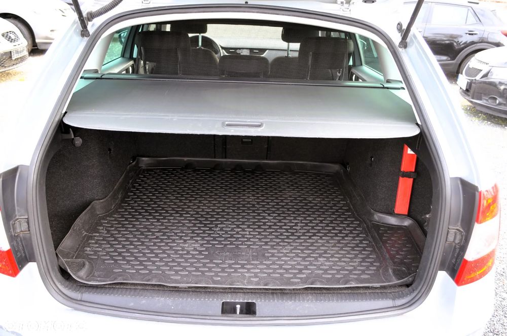 Skoda Octavia 1.6 TDI DSG Soleil - 17