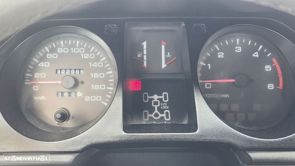 Mitsubishi Pajero 2.5 TD GLX - 11