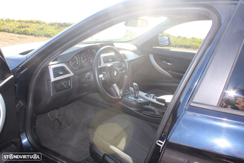 BMW 318 d Auto - 15