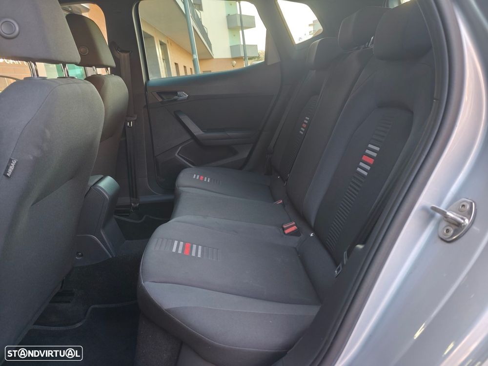 SEAT Arona 1.0 TSI FR - 25