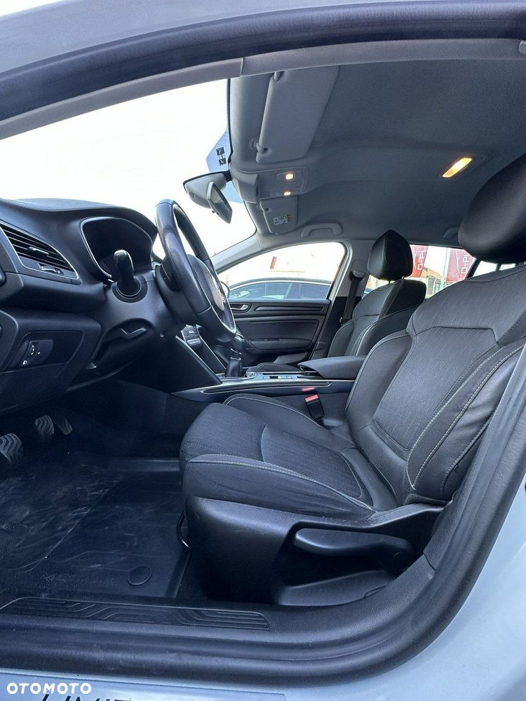 Renault Megane 1.3 TCe FAP Limited - 39