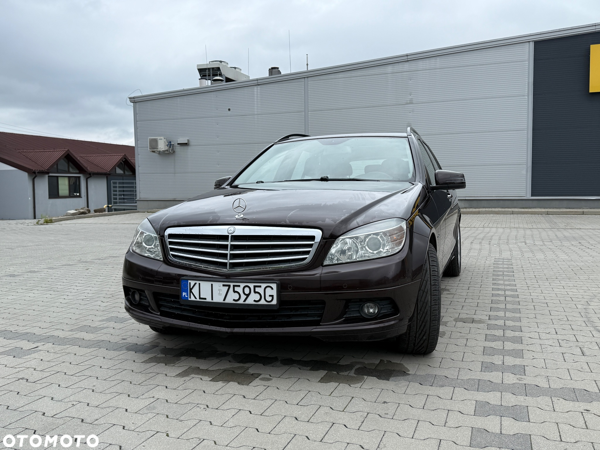 Mercedes-Benz Klasa C 180 T CDI DPF (BlueEFFICIENCY) - 3
