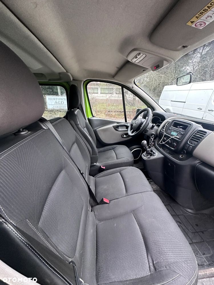 Renault Trafic 1.6 dCi - 10