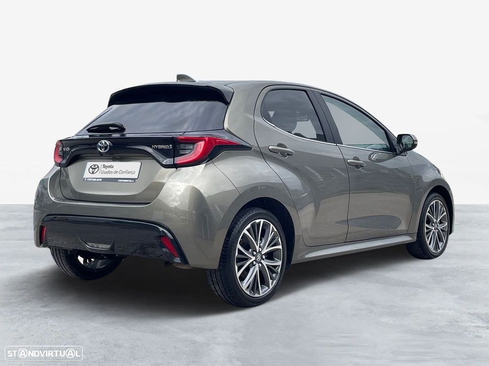 Toyota Yaris — fotografia 17