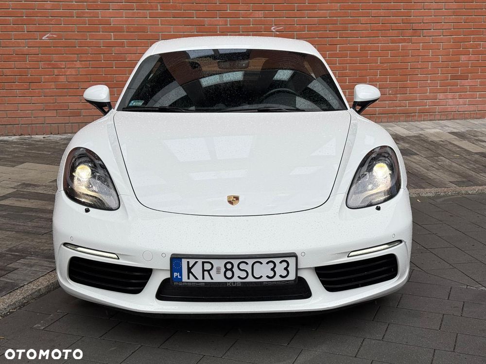 Porsche 718 Cayman - 10