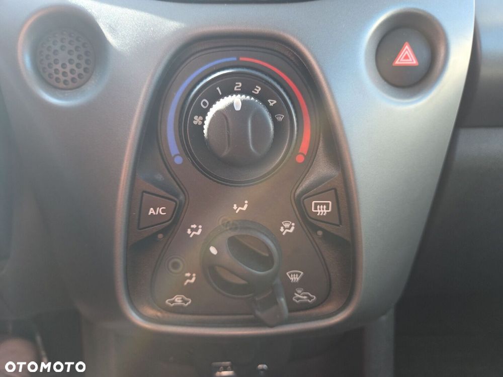 Toyota Aygo - 25