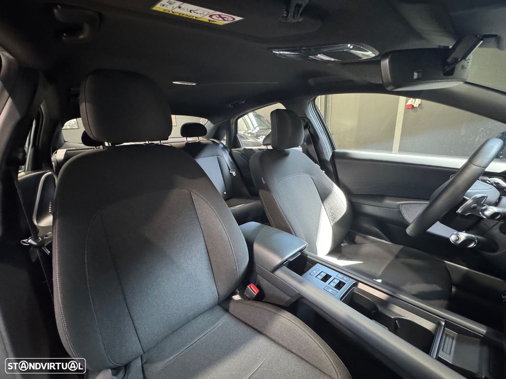 Hyundai Ioniq 6 77 kWh Premium - 25