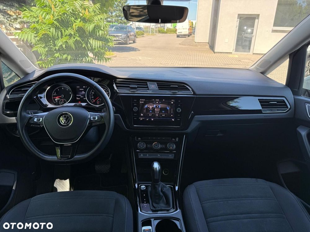 Volkswagen Touran 1.5 TSI EVO Highline DSG - 8