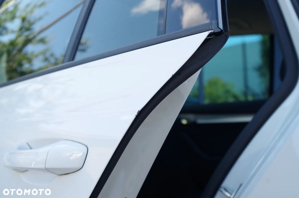 Skoda Octavia 1.6 TDI SCR Ambition - 18