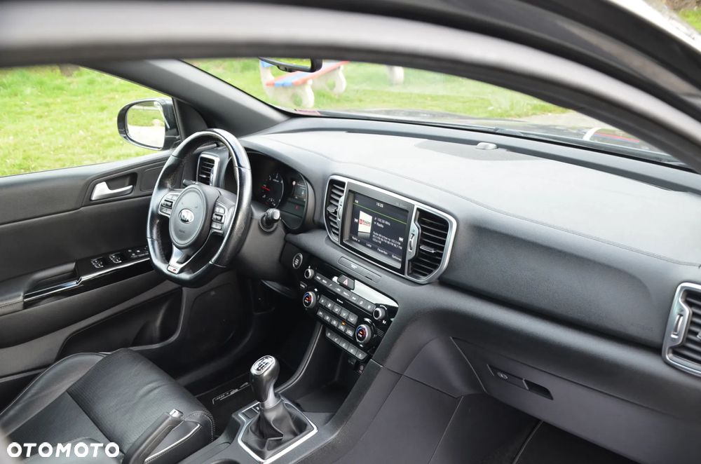 Kia Sportage 2,0 CRDI AWD GT Line - 27