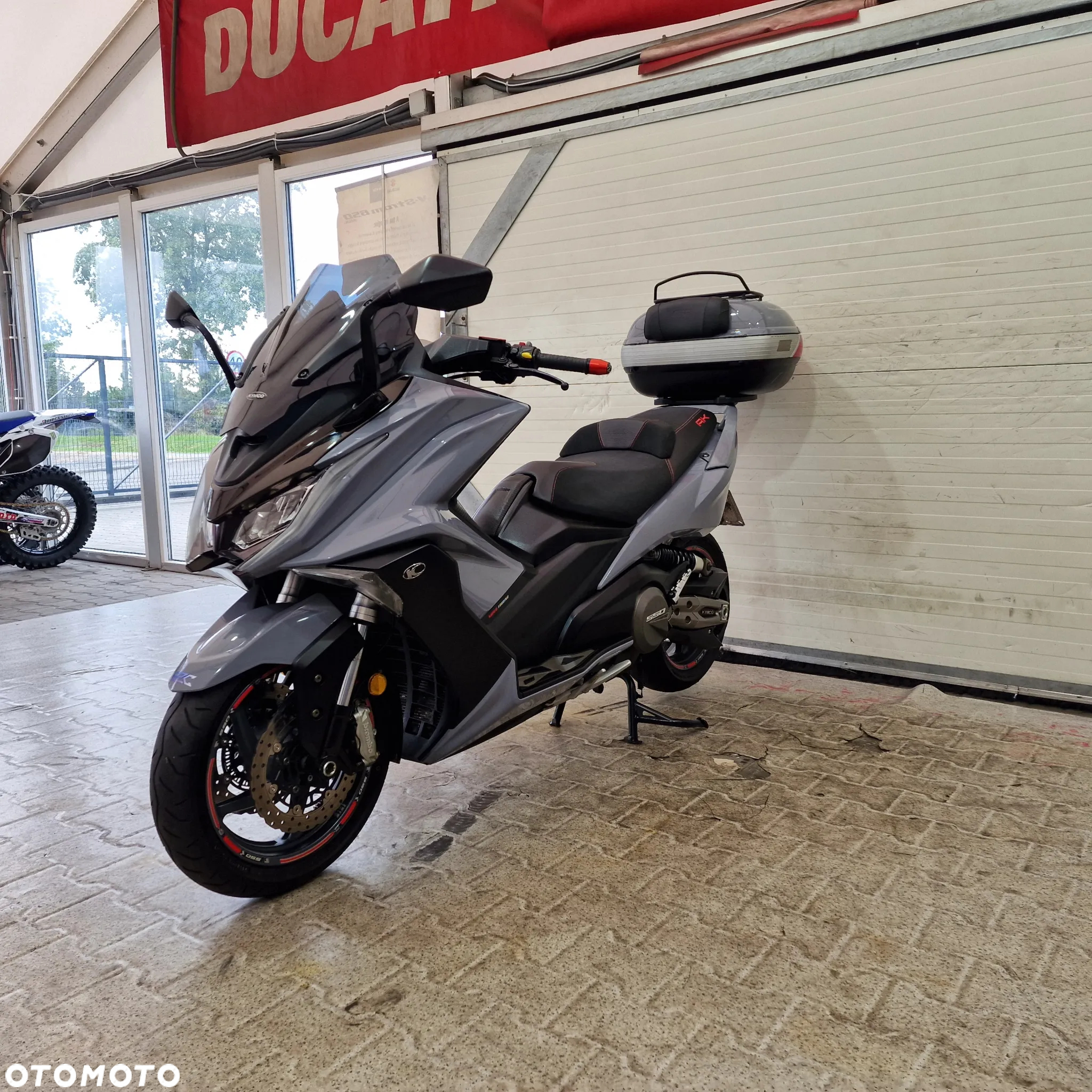 Kymco AK 550 - 16