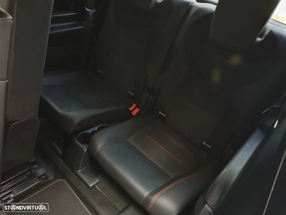 Mercedes-Benz GLB 200 d AMG Line - 28