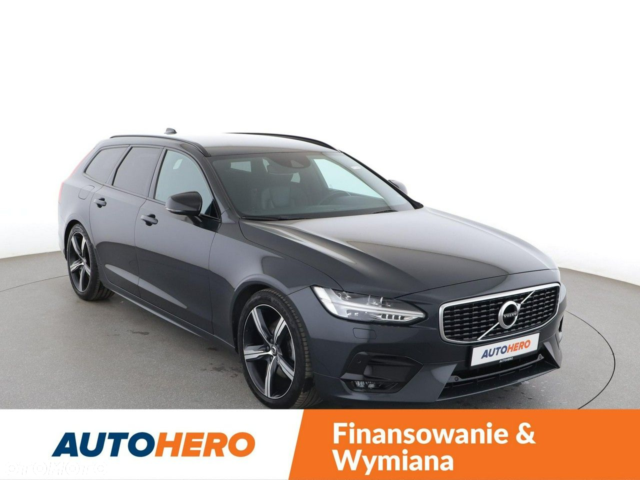 Volvo V90 D4 R-Design - 10