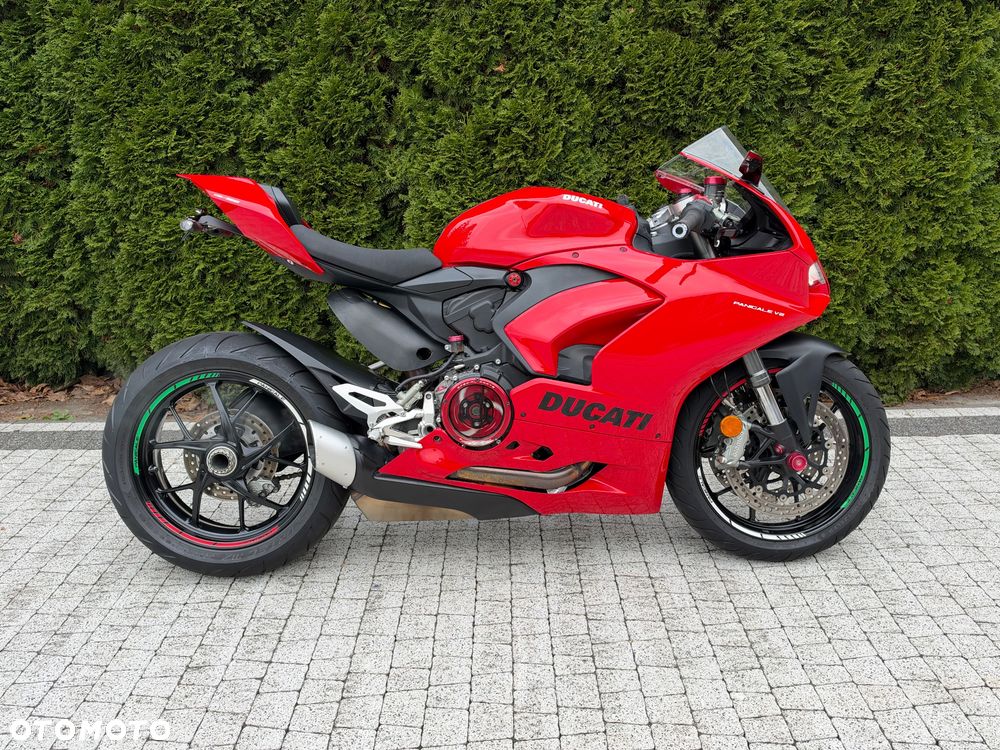 Ducati Panigale V2