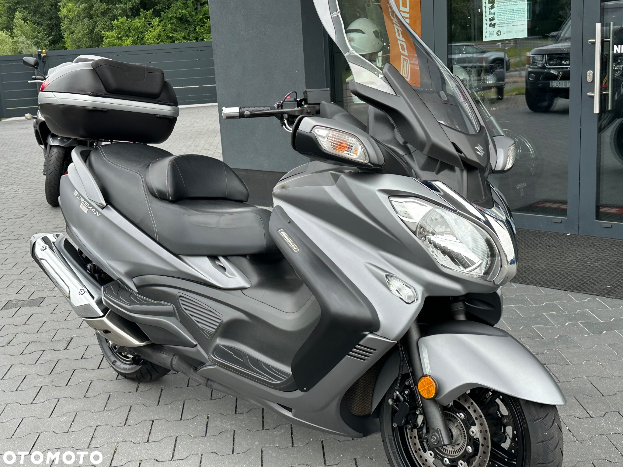 Suzuki Burgman - 20