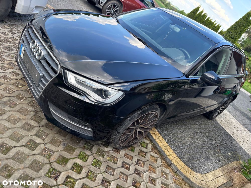 Audi A3 Sportback - 4