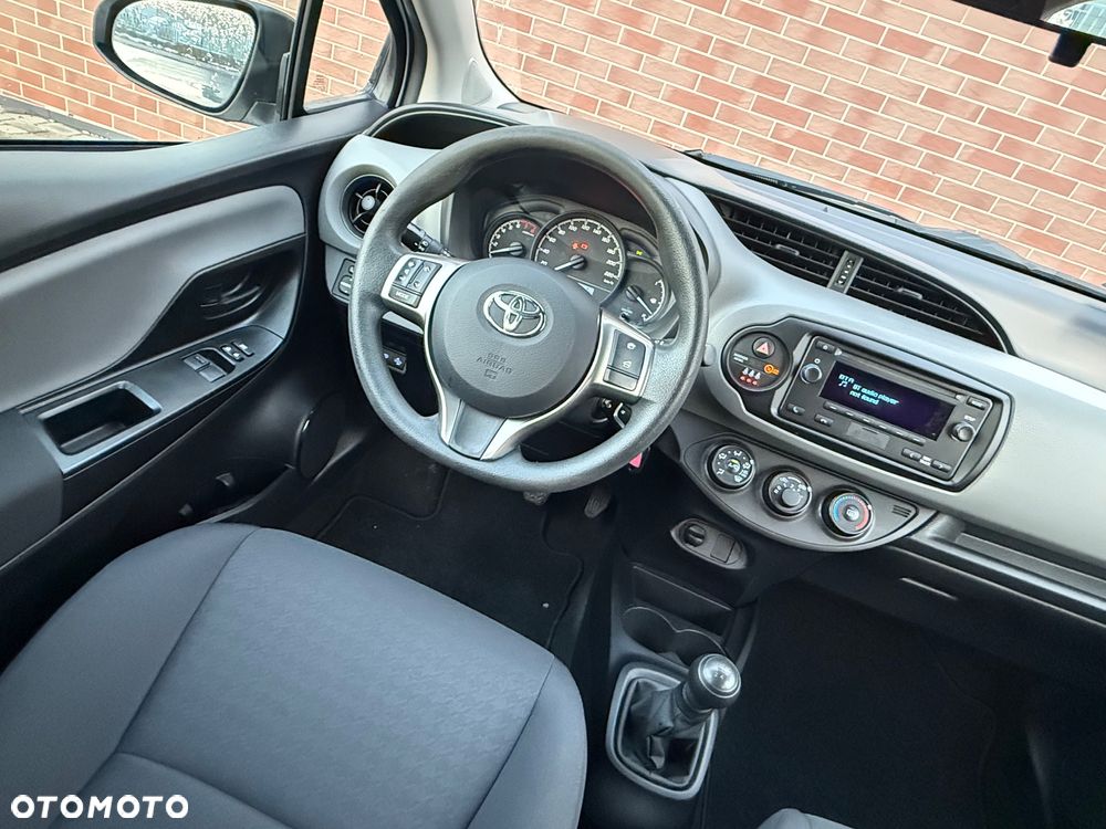 Toyota Yaris 1.0 Active - 28