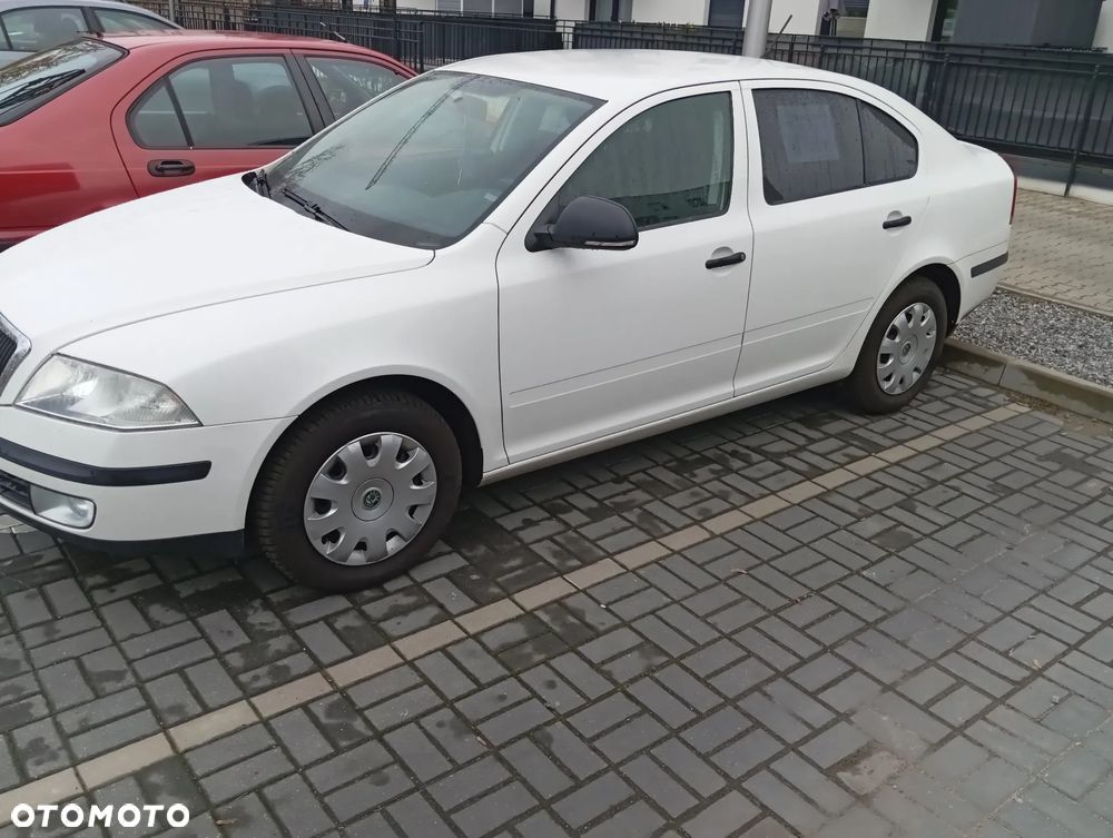 Skoda Octavia 1.4 - 4