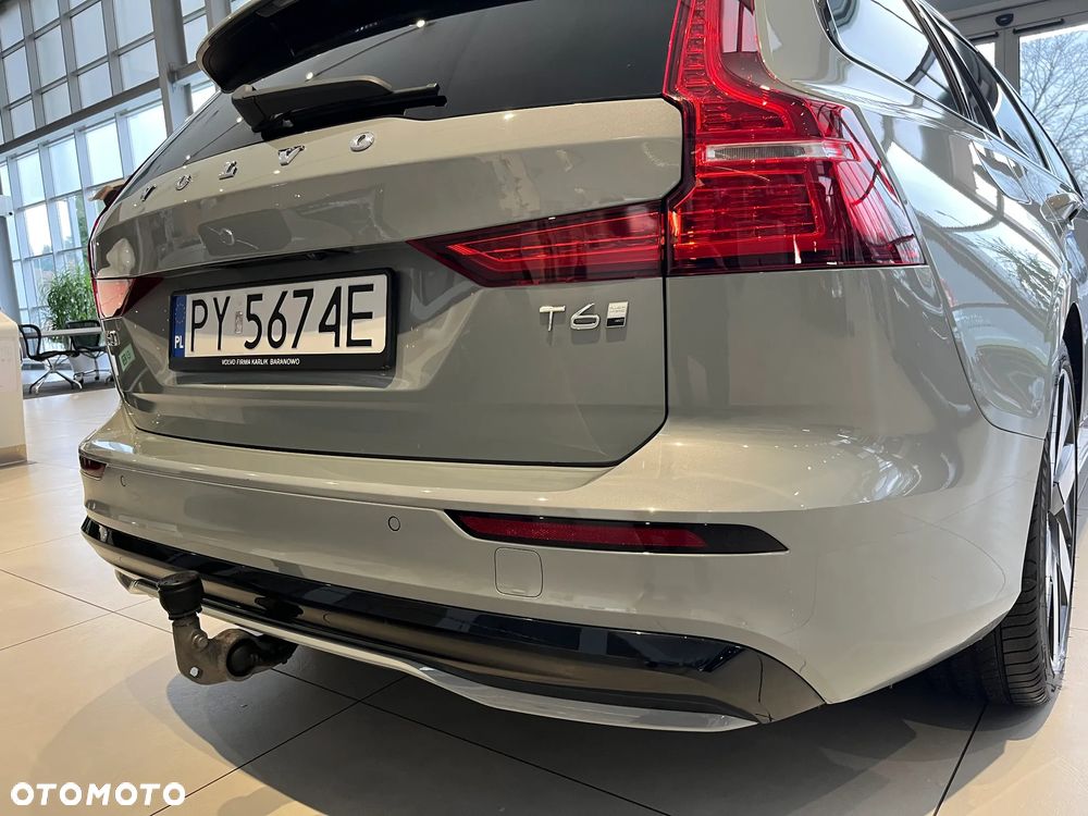 Volvo V60 T6 AWD Plug-In Hybrid Plus Dark - 7