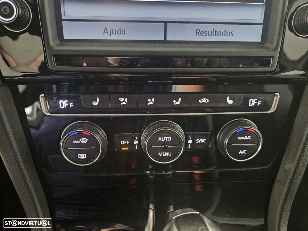 VW Golf R 2.0 TSI OPF 4Motion DSG - 24