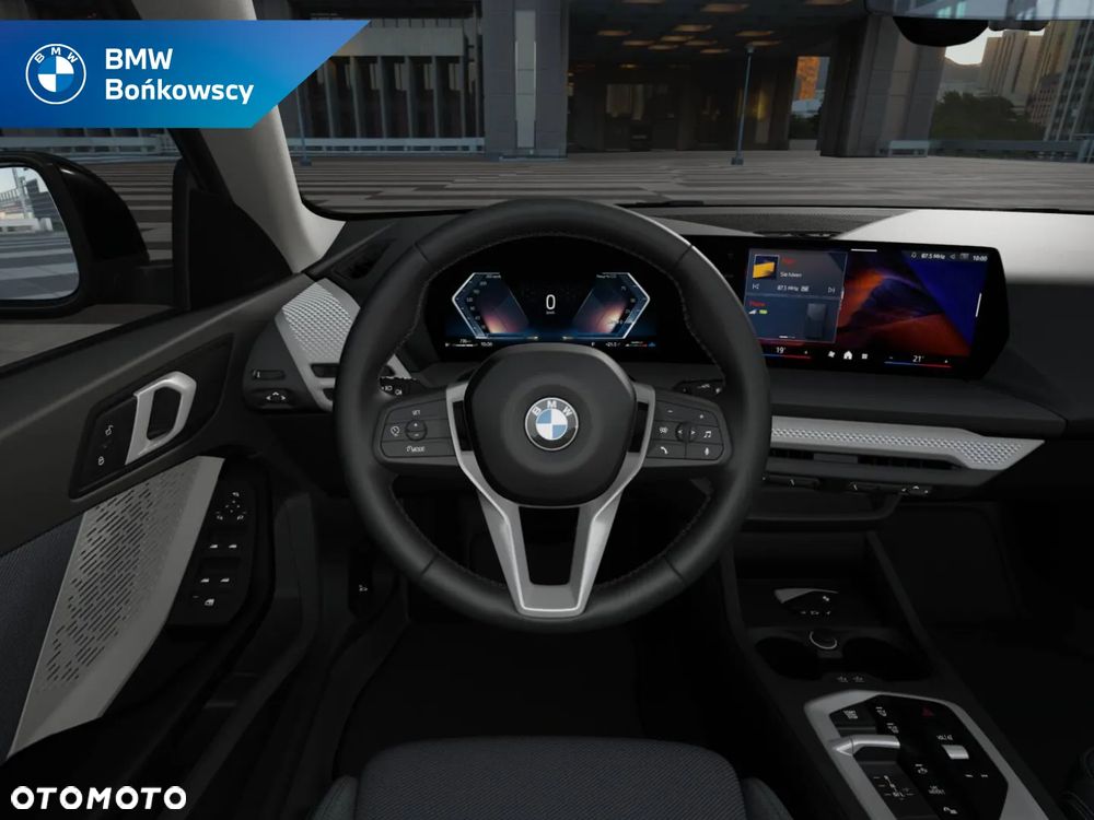 BMW Seria 2 220i mHEV - 11
