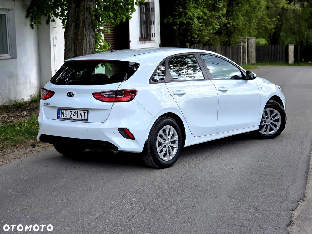 Kia Ceed 1.4 M - 10