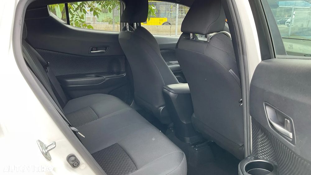 Toyota C-HR 1.8 HSD 122 CP 4x2 CVT Core - 15