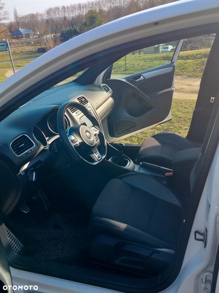 Volkswagen Golf - 12