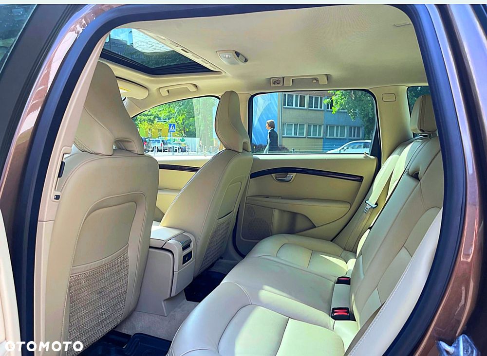 Volvo XC 70 T6 AWD Geartronic Summum - 4