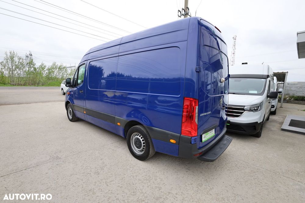 Mercedes-Benz Sprinter L2H2 - 5