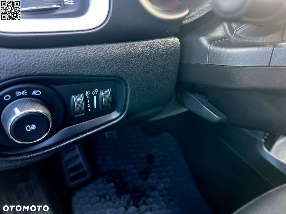 Jeep Renegade 1.6 E-TorQ Longitude FWD - 12